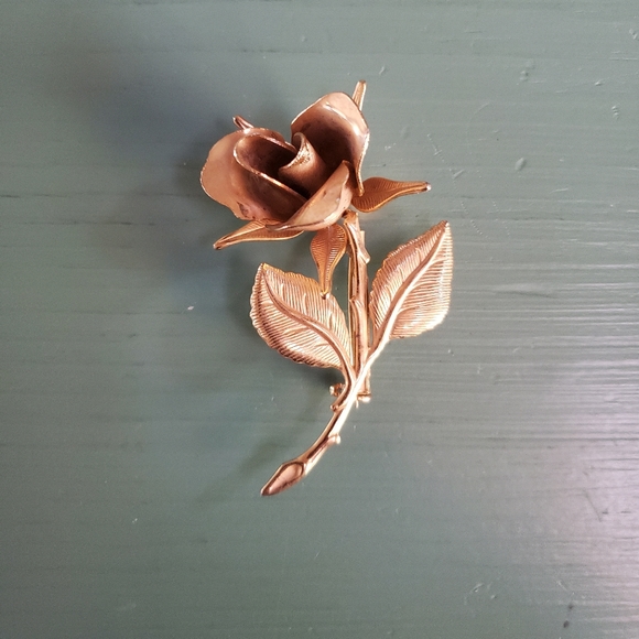 None Jewelry - Vintage Rose Brooch